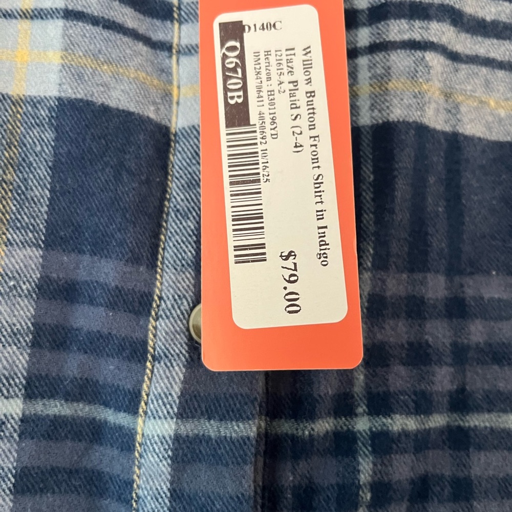 Women's Blue Plaid Button Down Shirt - Picture 3 of 4